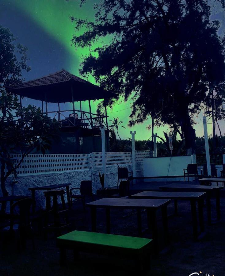 Rasta Mansion Beach Hostel And Rooms Arambol Bagian luar foto