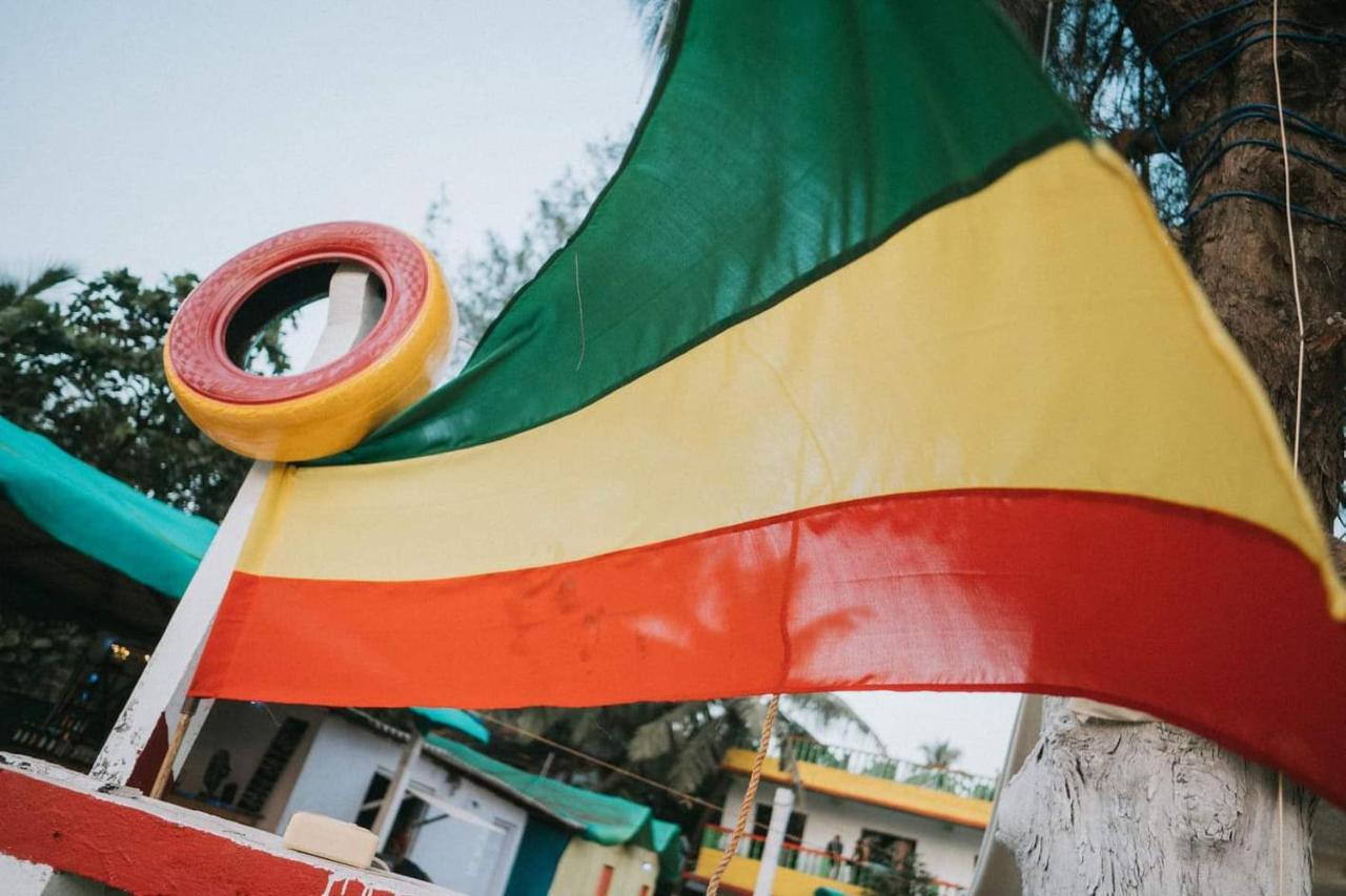 Rasta Mansion Beach Hostel And Rooms Arambol Bagian luar foto